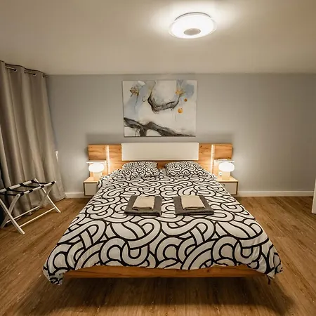Daire 2-rooms With Parking