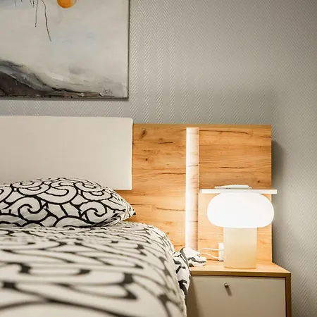 2-rooms With Parking Daire *